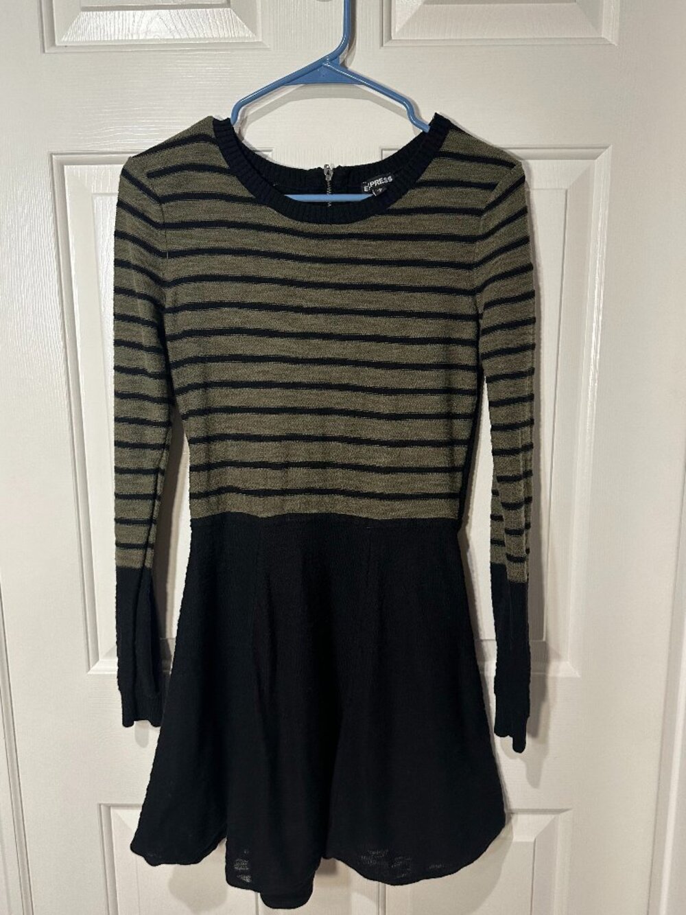 Express Long Sleeve Olive & Black Sweater Skater Dress Size M
